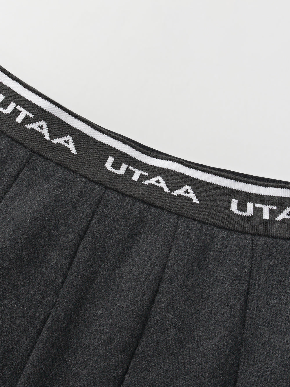 UTAA ロゴダストポケットプリーツスカート メランジグレー : Women's