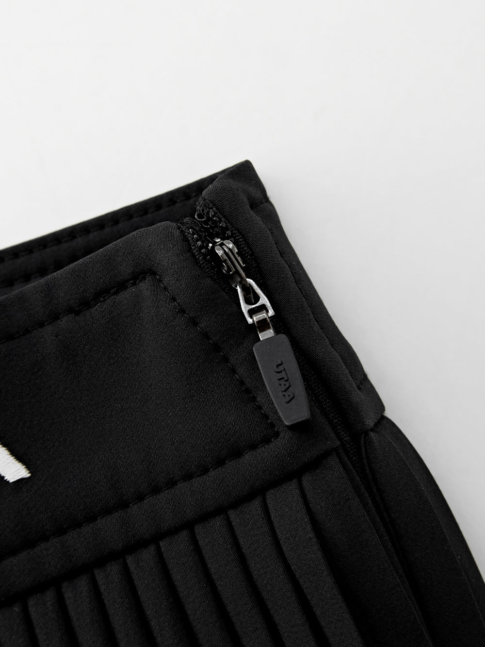 UTAA Curveリングラインプリーツスカート : Women's