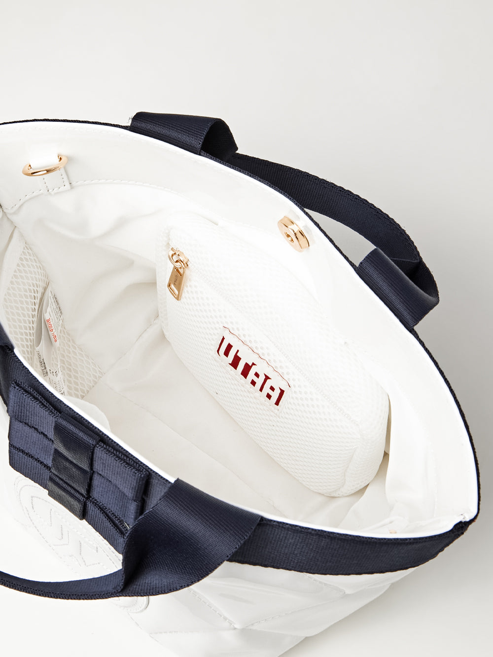 UTAA Kashaリボンキルティングトートバッグ アイボリー : Women's