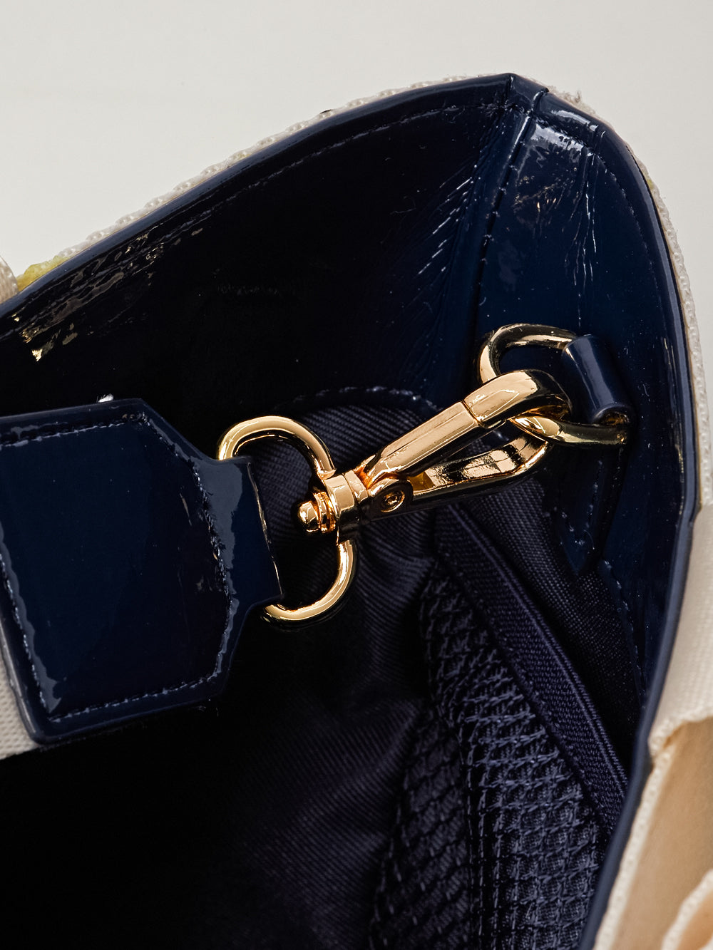 UTAA Kashaリボンキルティングトートバッグ ネイビー : Women's