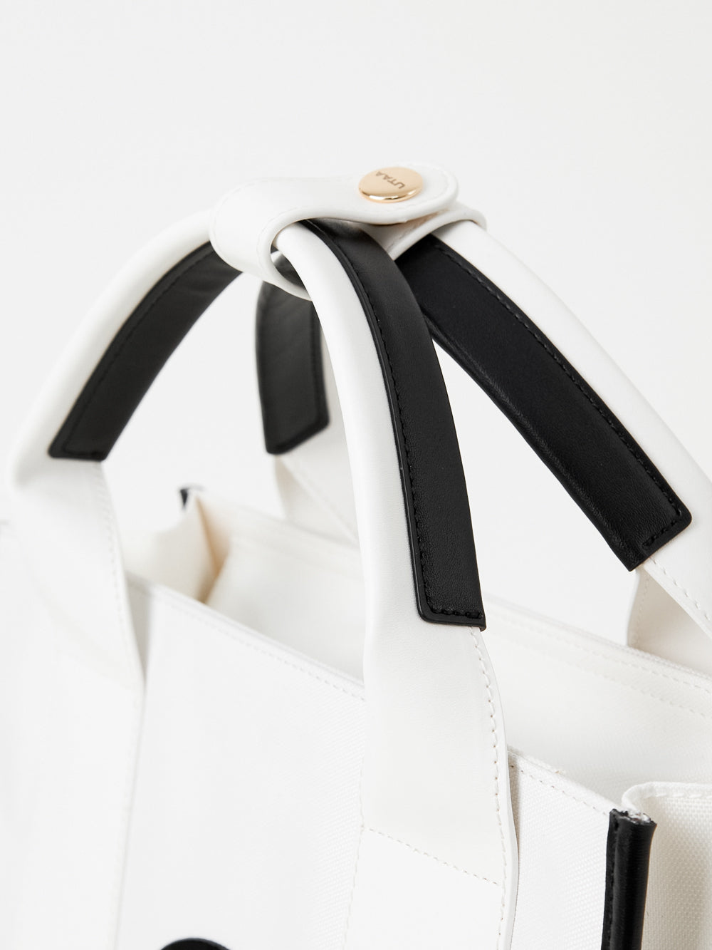 ユタ ヴァーティカルラインクラシックトッドバッグ