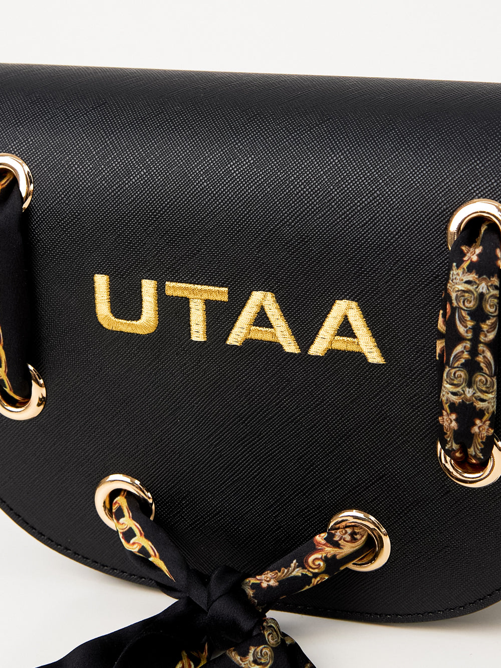 UTAA チェーンバロックScarfトートバッグ : Women's