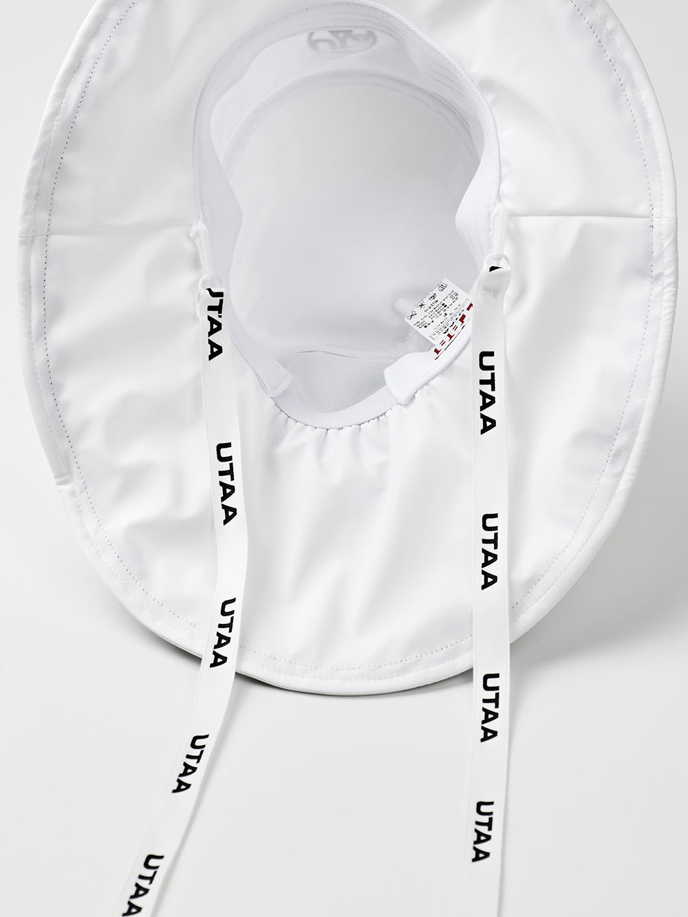 UTAA ティルダーウェーブレーンバケットハット : Women's
