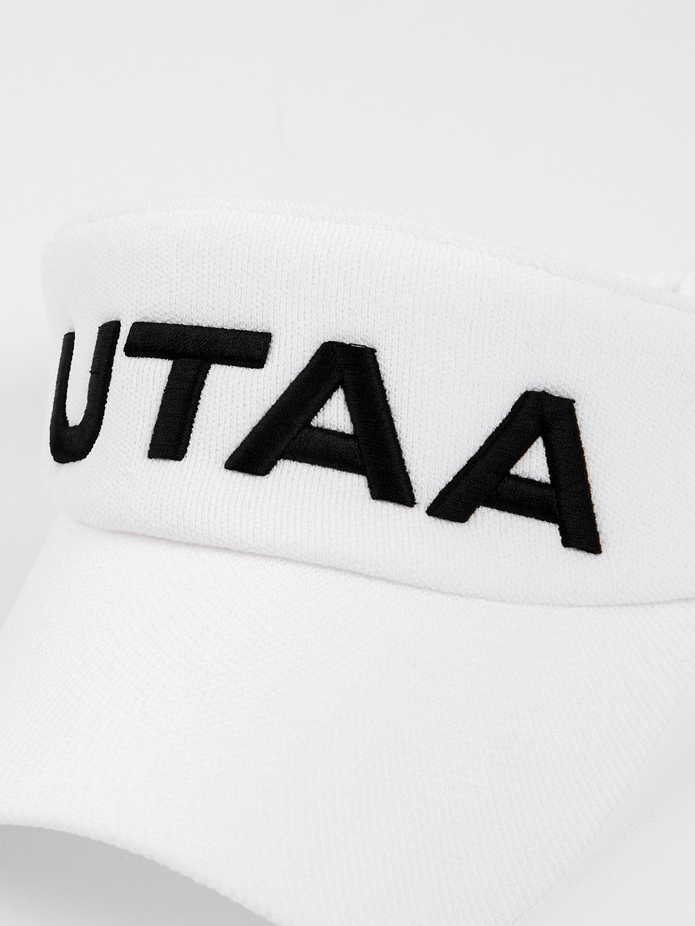 UTAA Chromaボールドロゴニットサンバイザー ホワイト : Women's