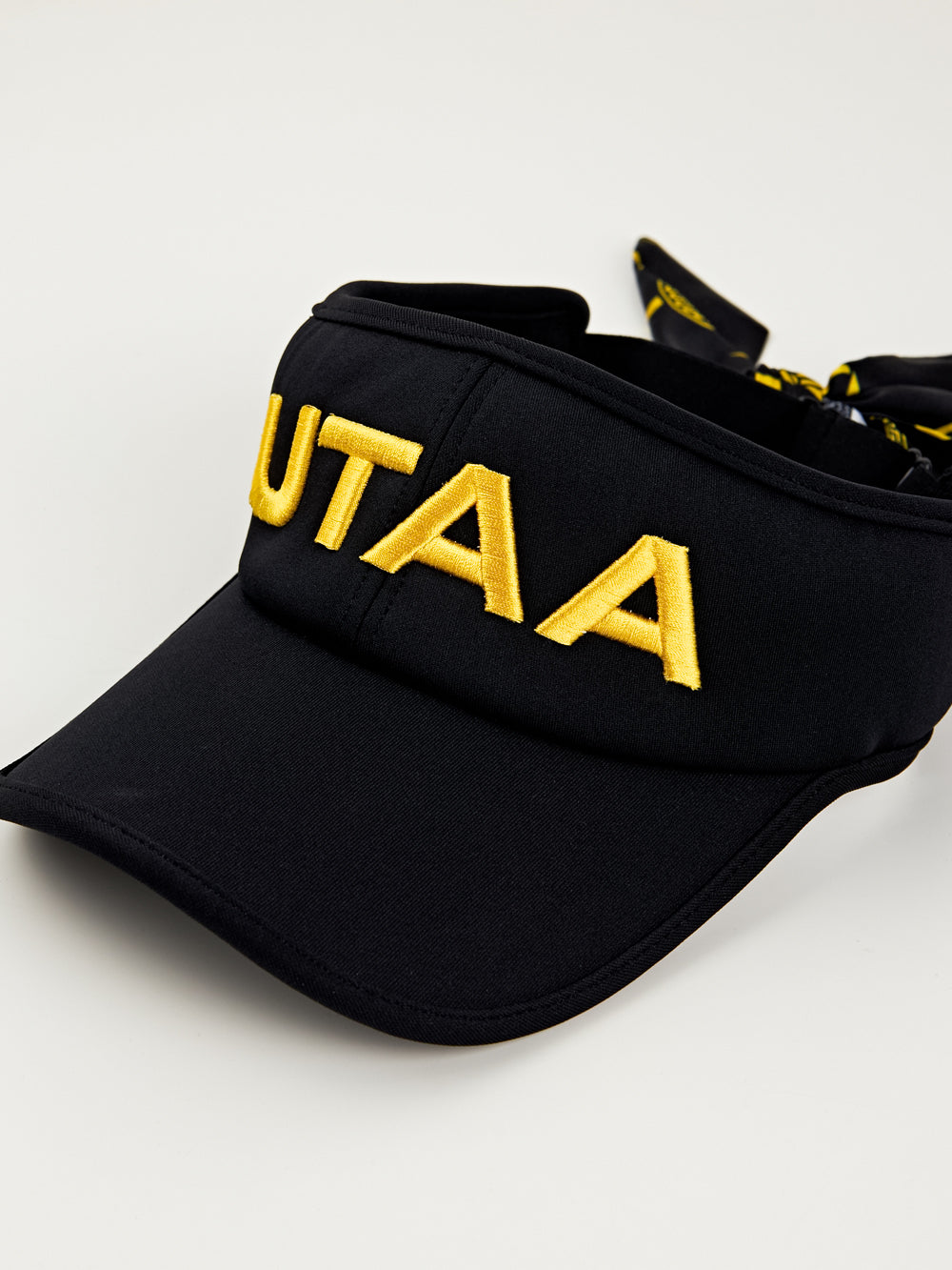 UTAA TiedリボンパンサーScarfサンバイザー ブラック : Women's
