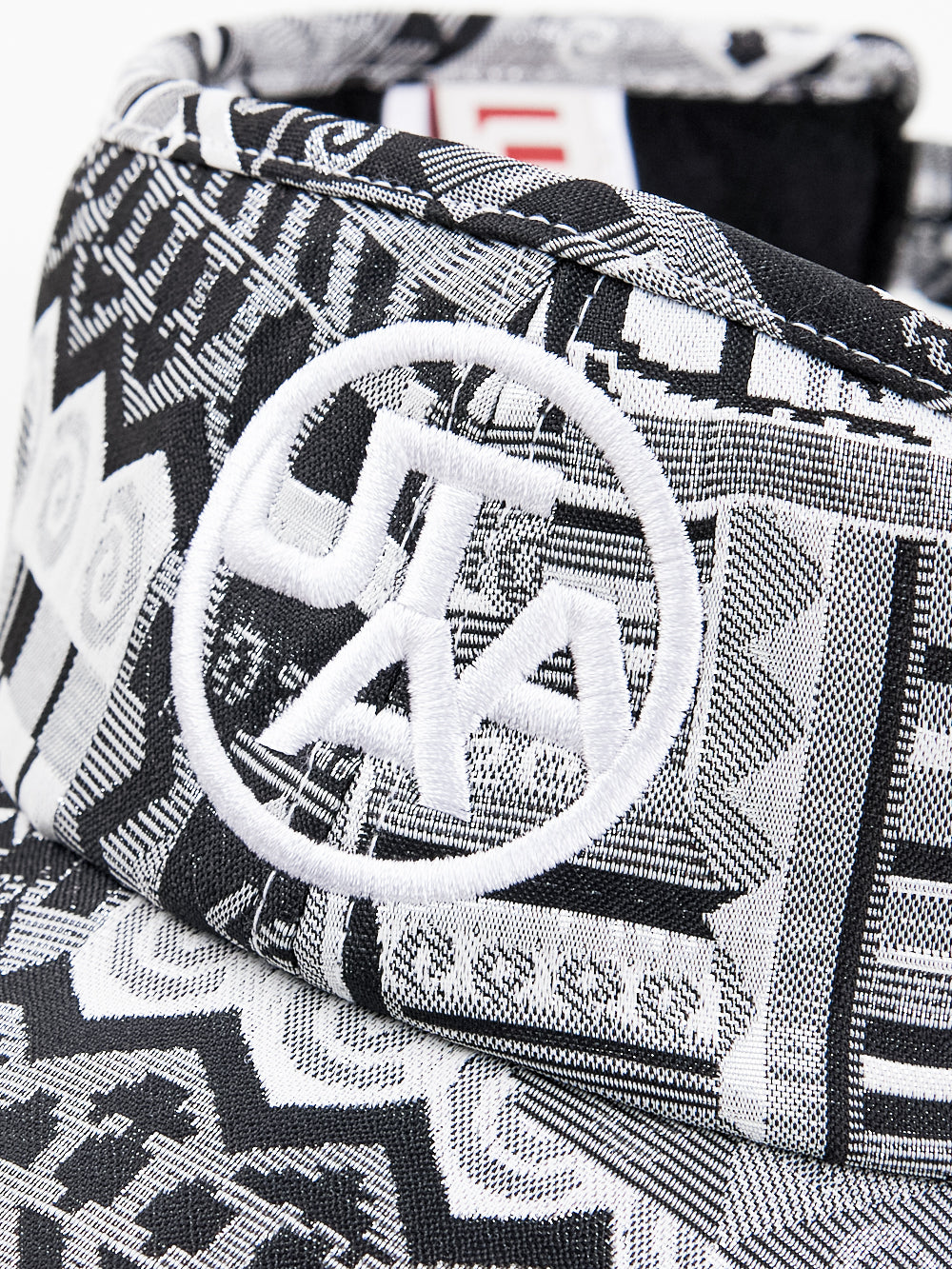 UTAA BlackFrostSilverishサンバイザー : Women's
