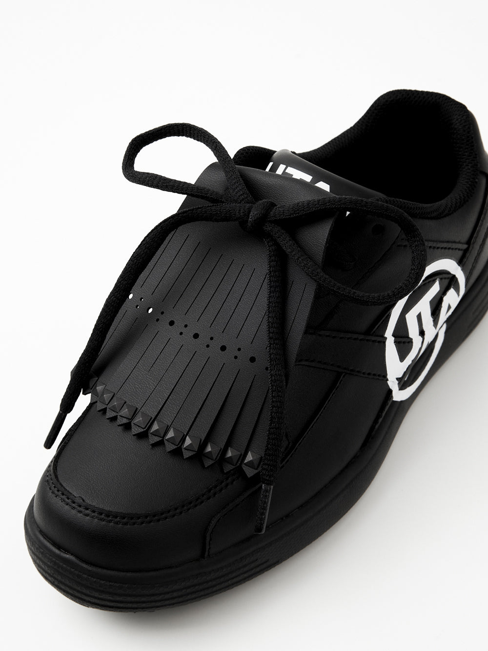 UTAA モノCircleダービーキルティGolfスニーカー : Women's