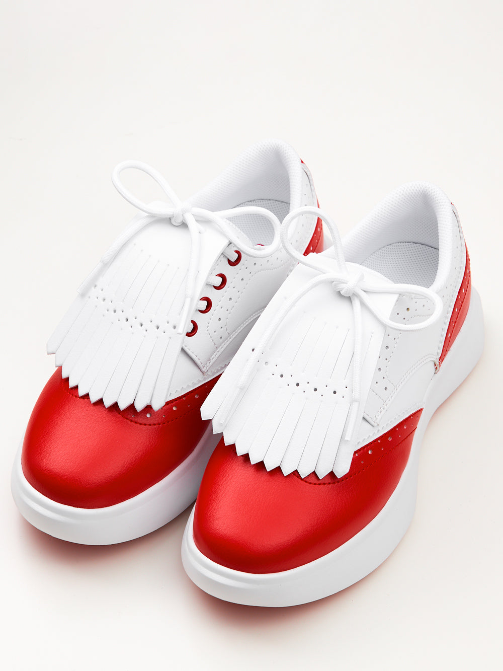 UTAA アイコニックカラーダービーキルティGolfスニーカー : Women's
