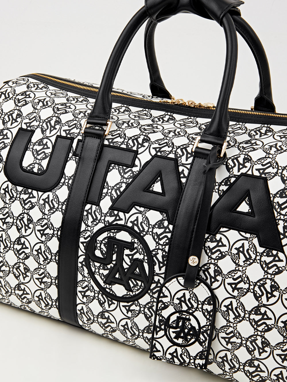 UTAA ChainmailNeonボストンバッグ ホワイト : Women's