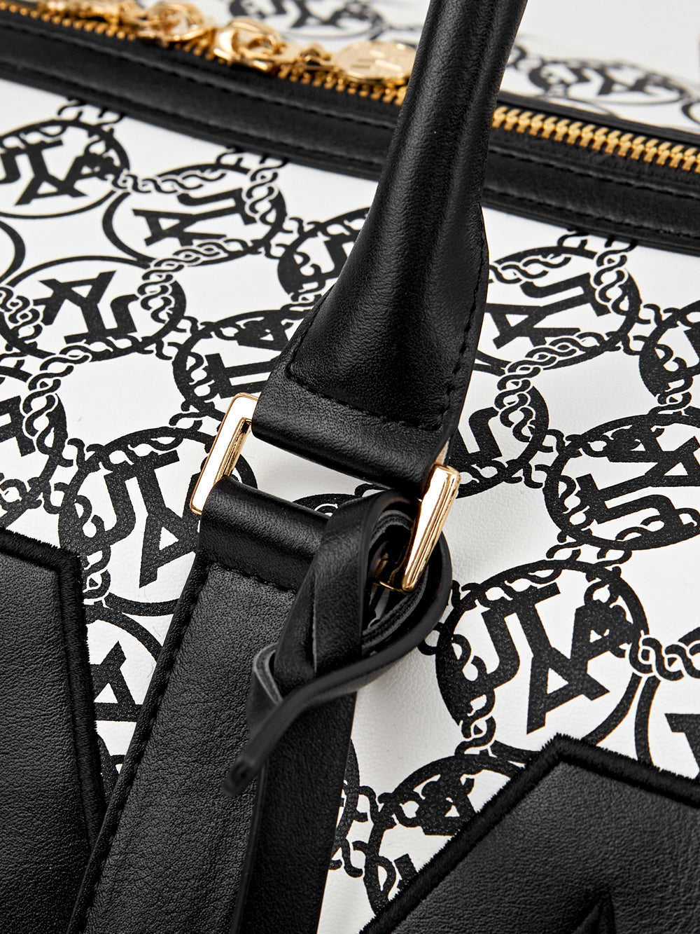 UTAA ChainmailNeonボストンバッグ ホワイト : Women's
