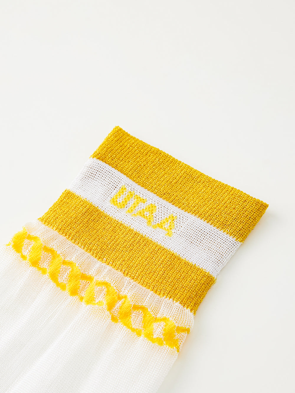 UTAA ScudoGlintロゴメッシュKneeソックス ゴールド : Women's