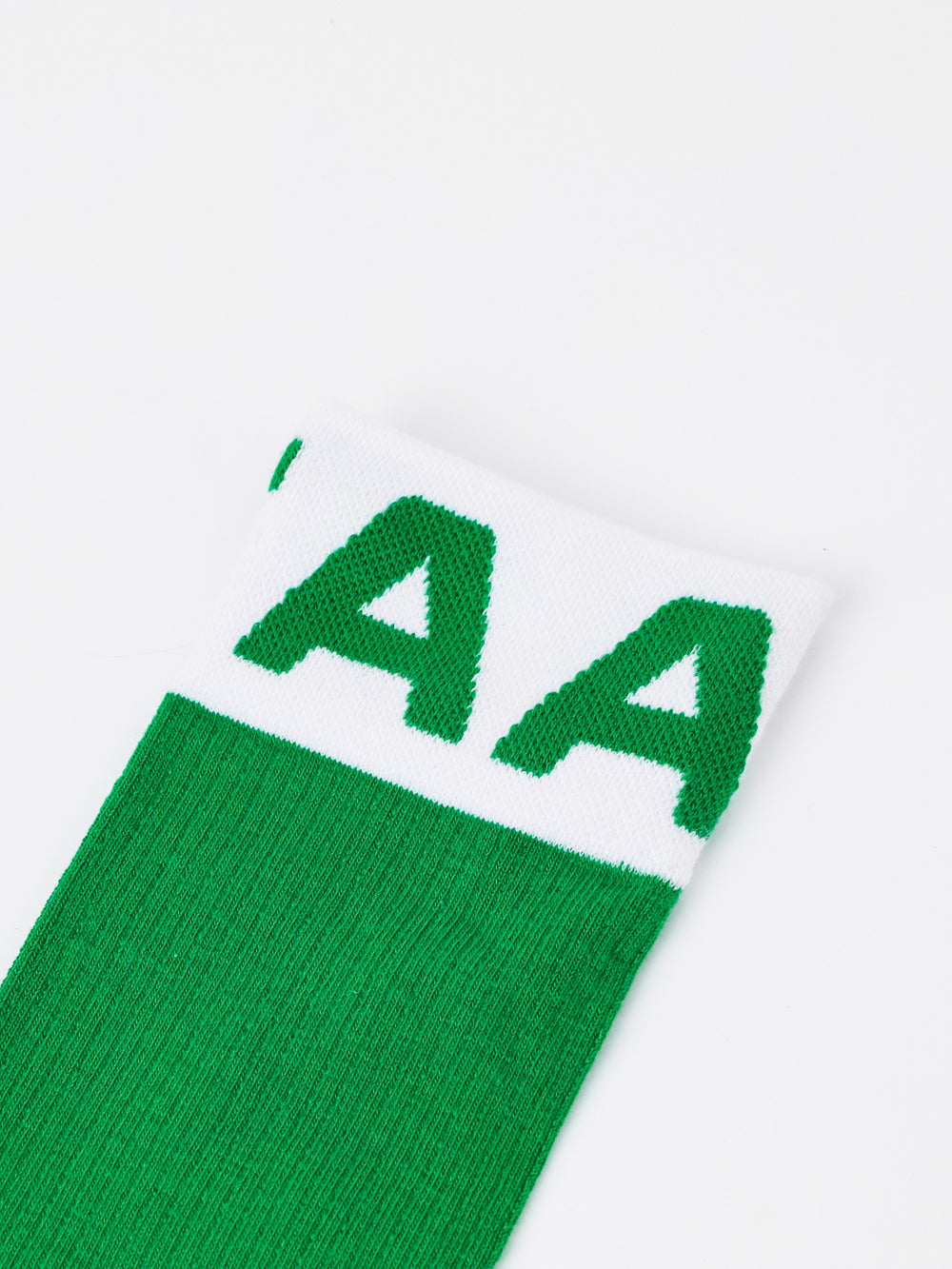 UTAA EssentialボールドロゴKneeソックス グリーン : Women's
