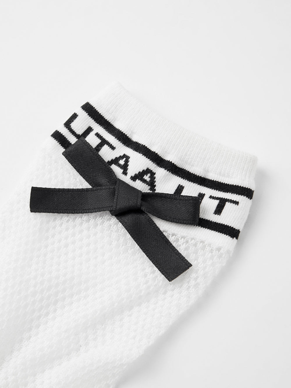 UTAA リボンLetteringメッシュソックス : Women's