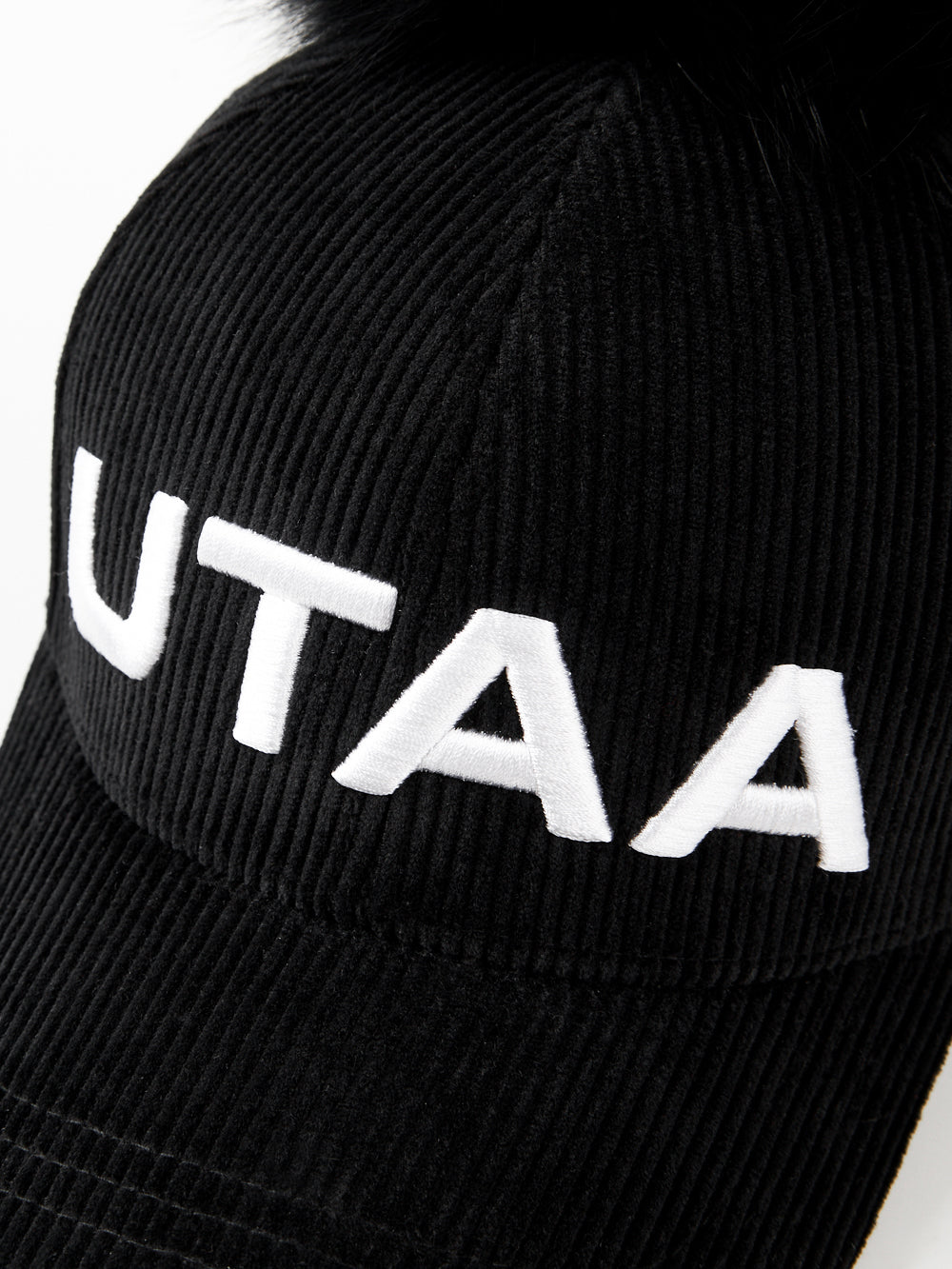 UTAA MellowCorduroyファーBallキャップ ブラック : Women's