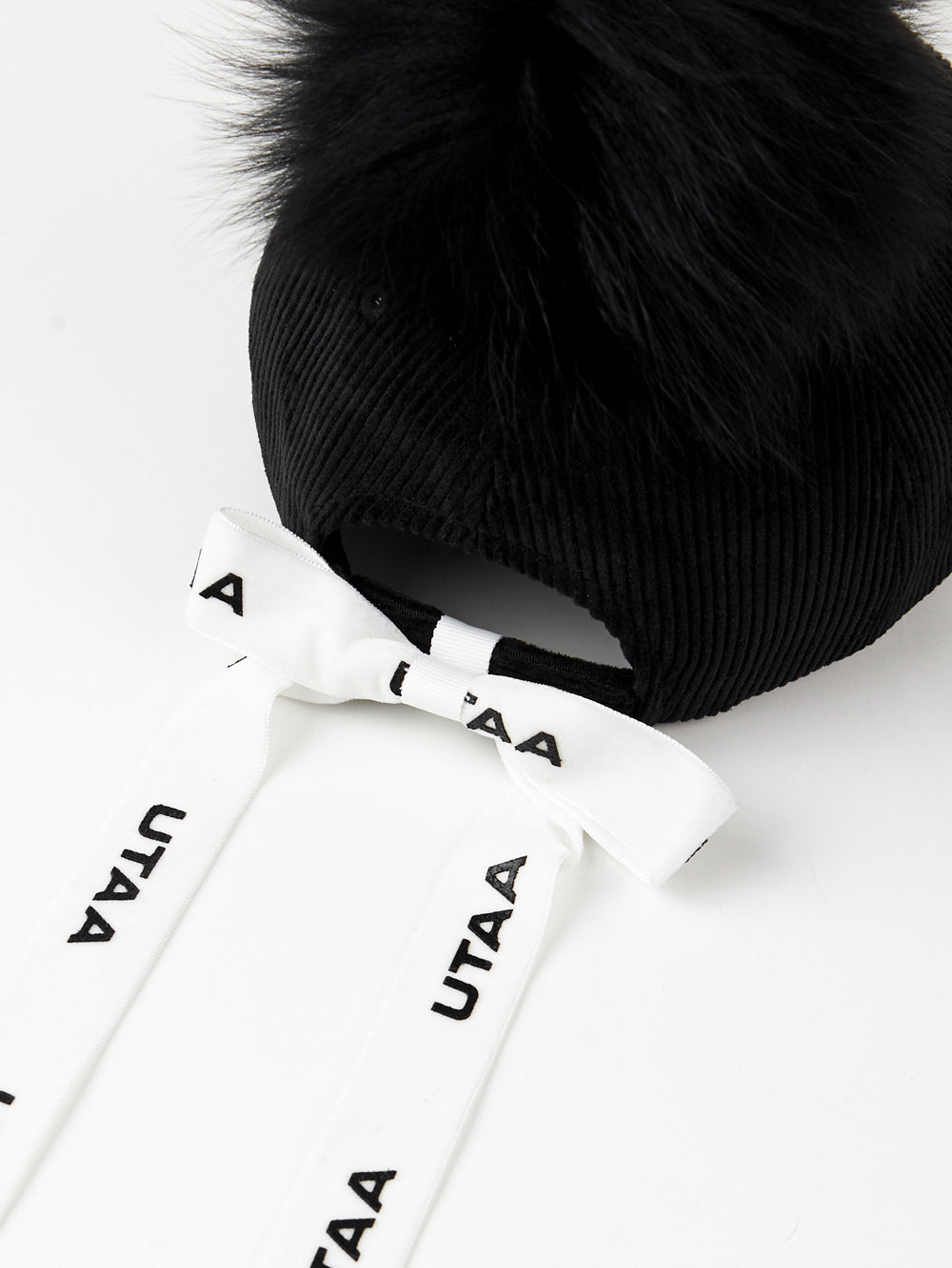 UTAA MellowCorduroyファーBallキャップ ブラック : Women's