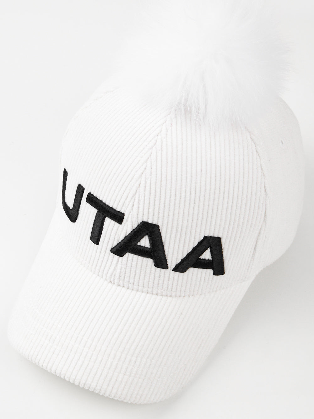 UTAA MellowCorduroyファーBallキャップ ホワイト : Women's