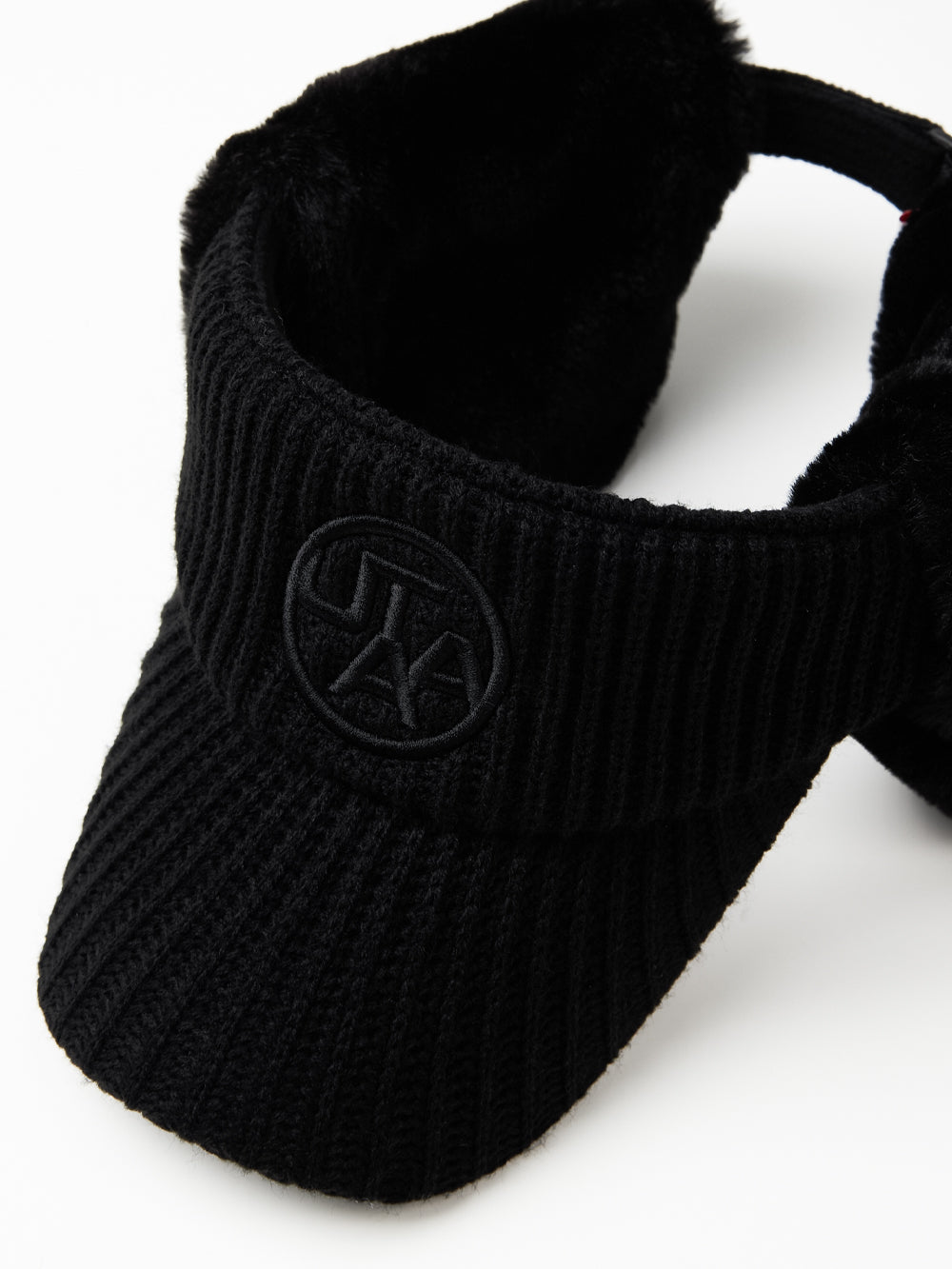 UTAA シンボルStitchニットファーバイザー : Women's