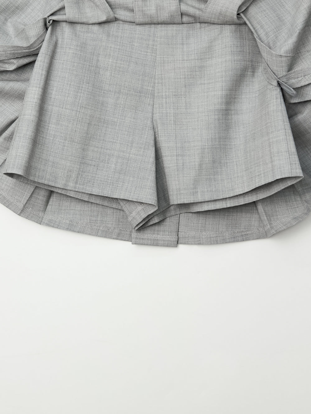 ユタ チャレンジャーシルベリーボタンプリーツスカート