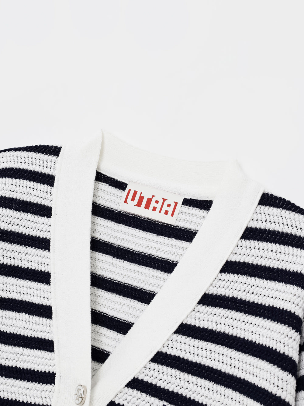 UTAA クロシェScalesシルバリーニットカーディガン : Women's
