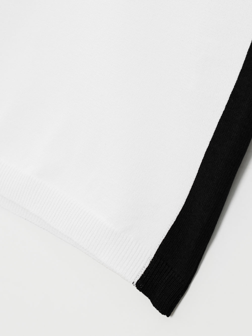 ユタ チャンピオン ノースリーブ ニット