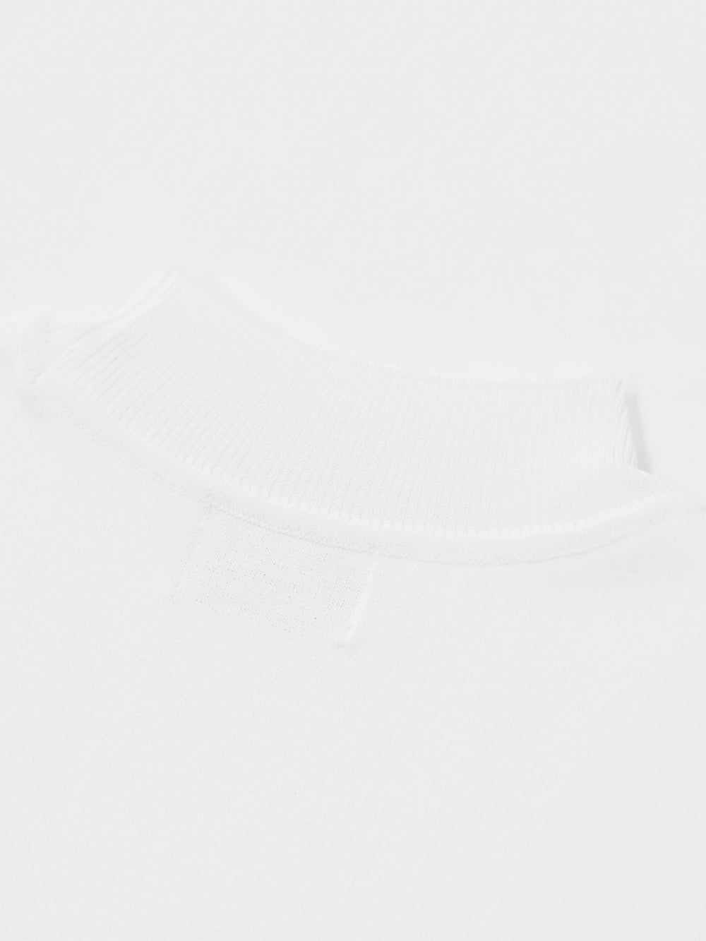 ユタ チャンピオン ノースリーブ ニット