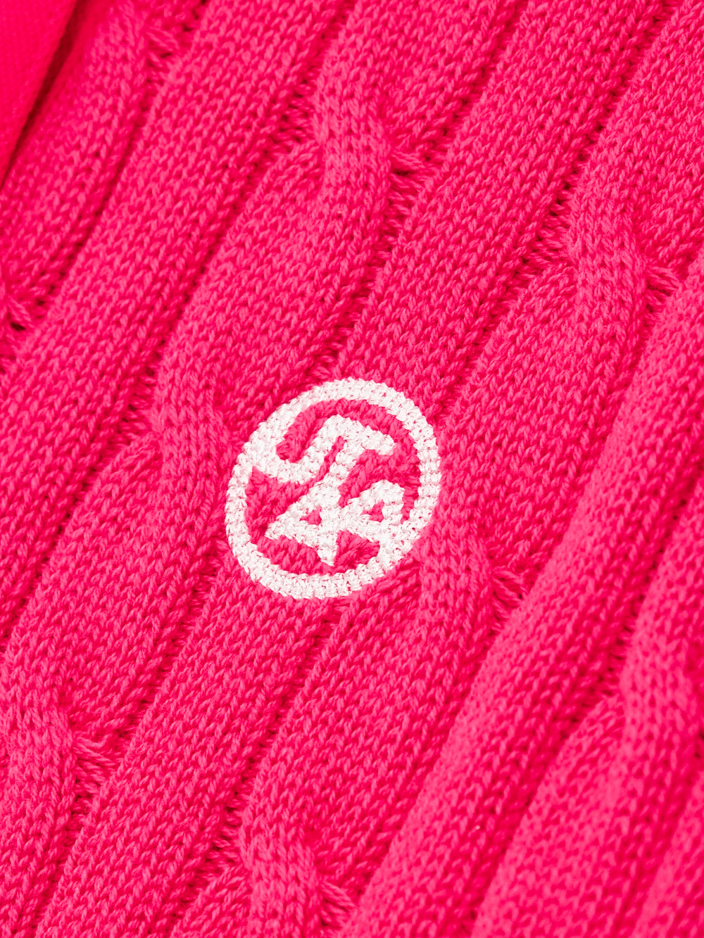 UTAA プルームボタンCollarケーブルニット : Women's