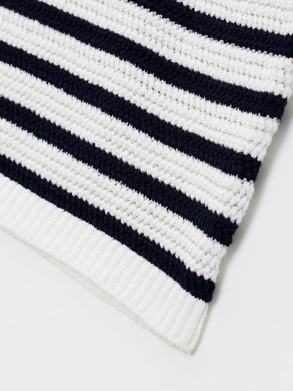 ユタ かぎ針編みスケール シルバーリー ノースリーブ ニット