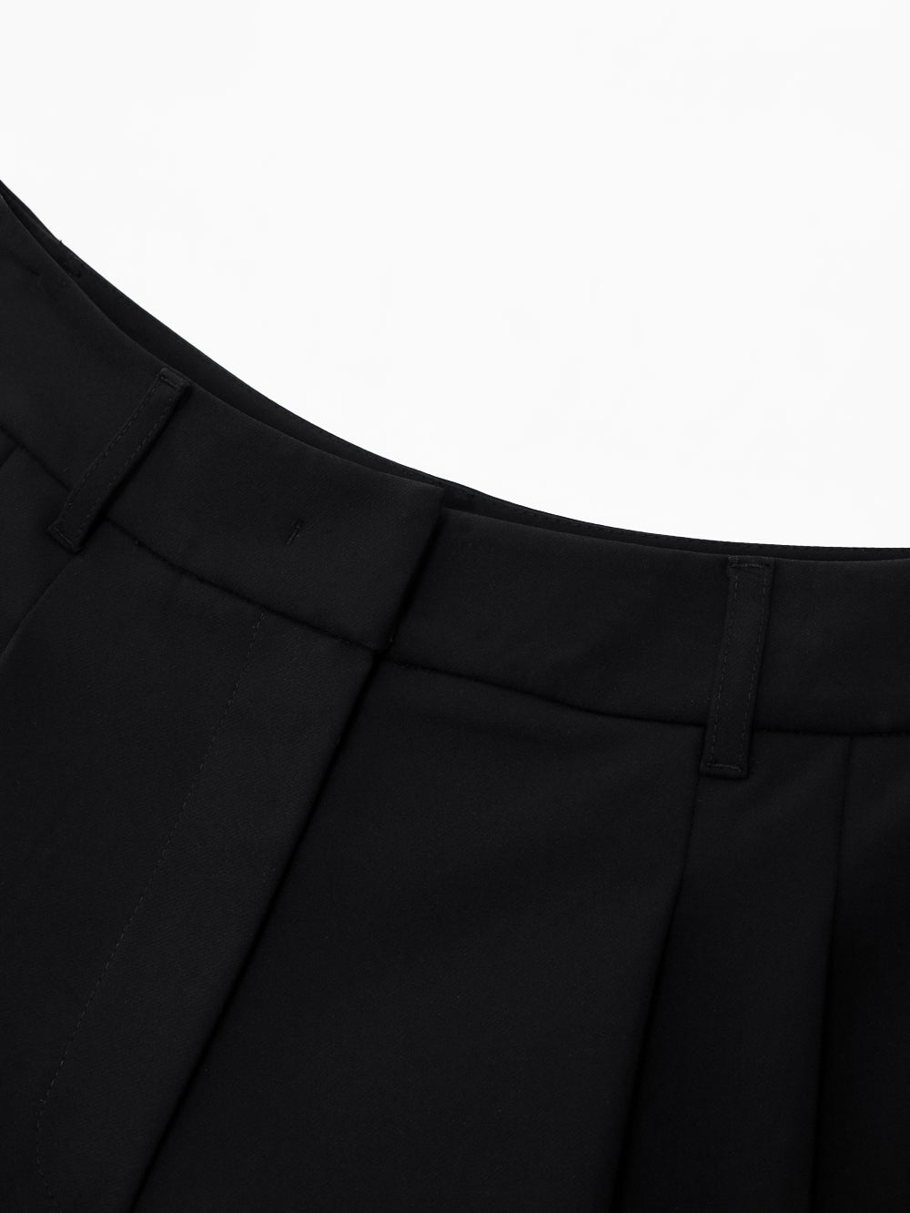 UTAA Tokenクラシックハーフプリーツスカートパンツ : Women's
