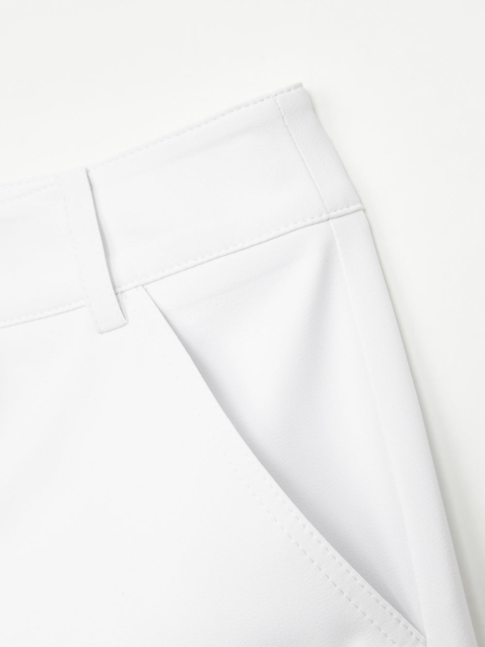 UTAA クラウンパンサーKingdomショートパンツ ホワイト : Women's