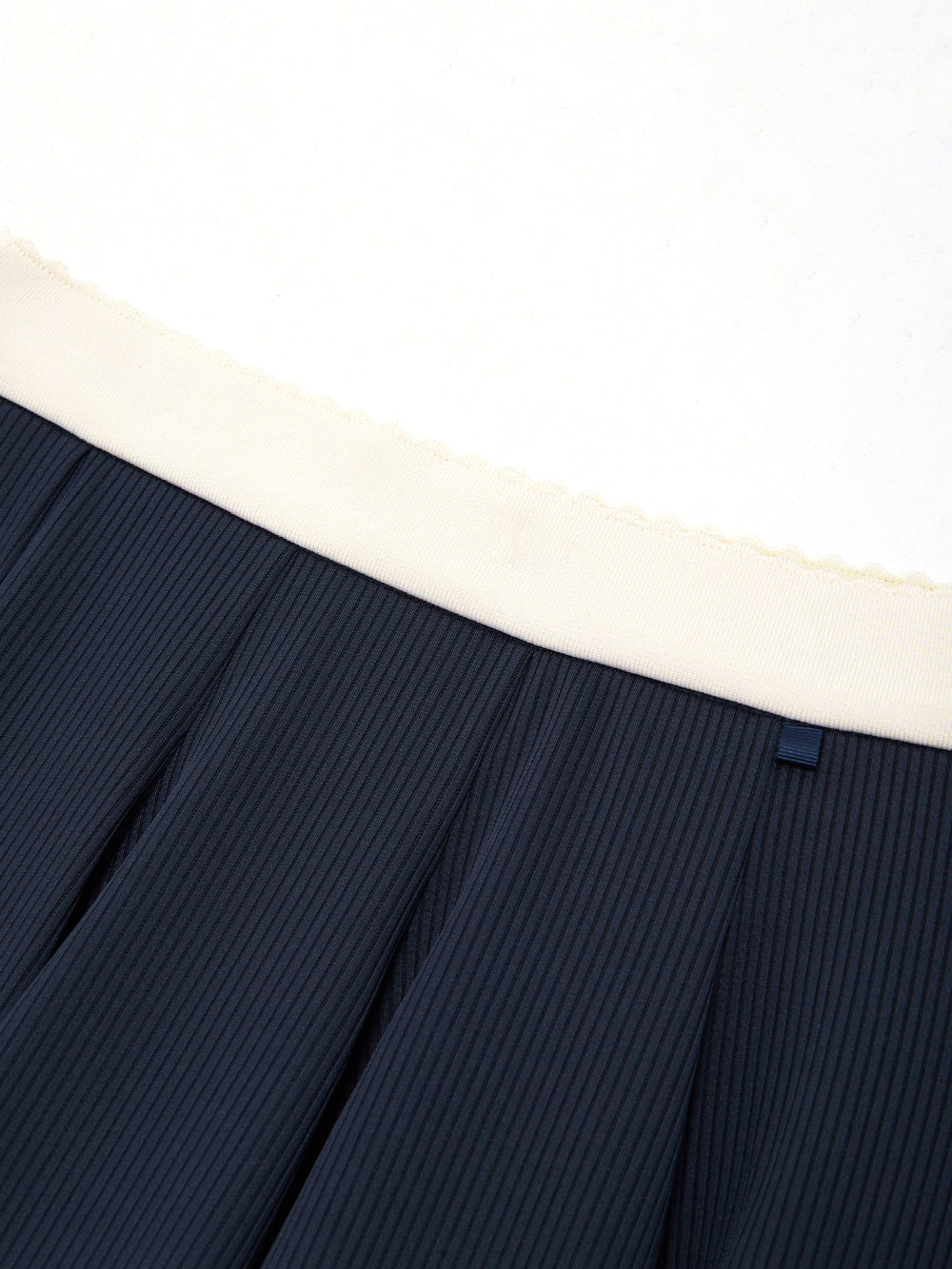 ユタ カシャカラーブロックフレアスカート