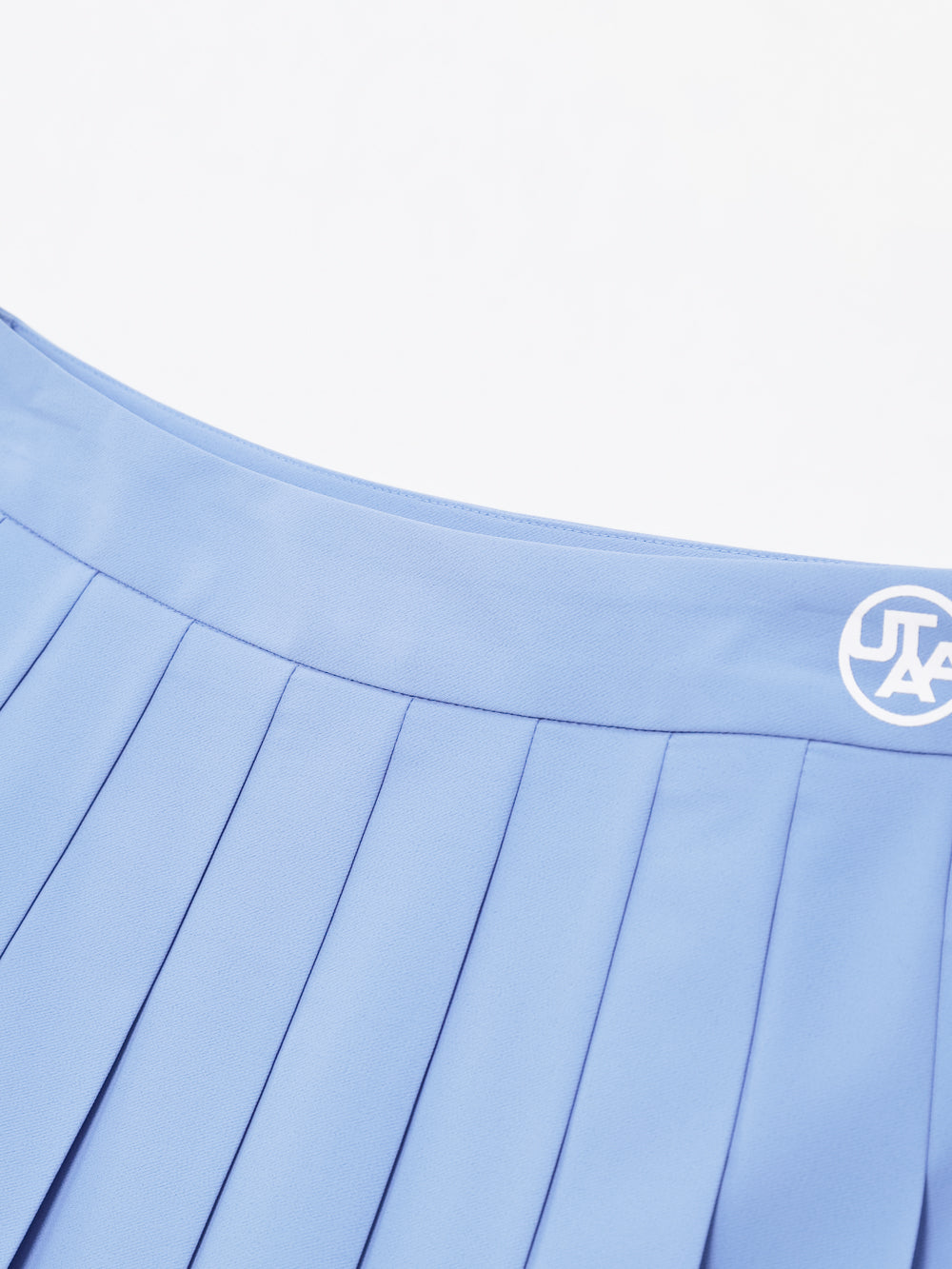 ユタ チェリッシュボールドロゴプリーツスカート