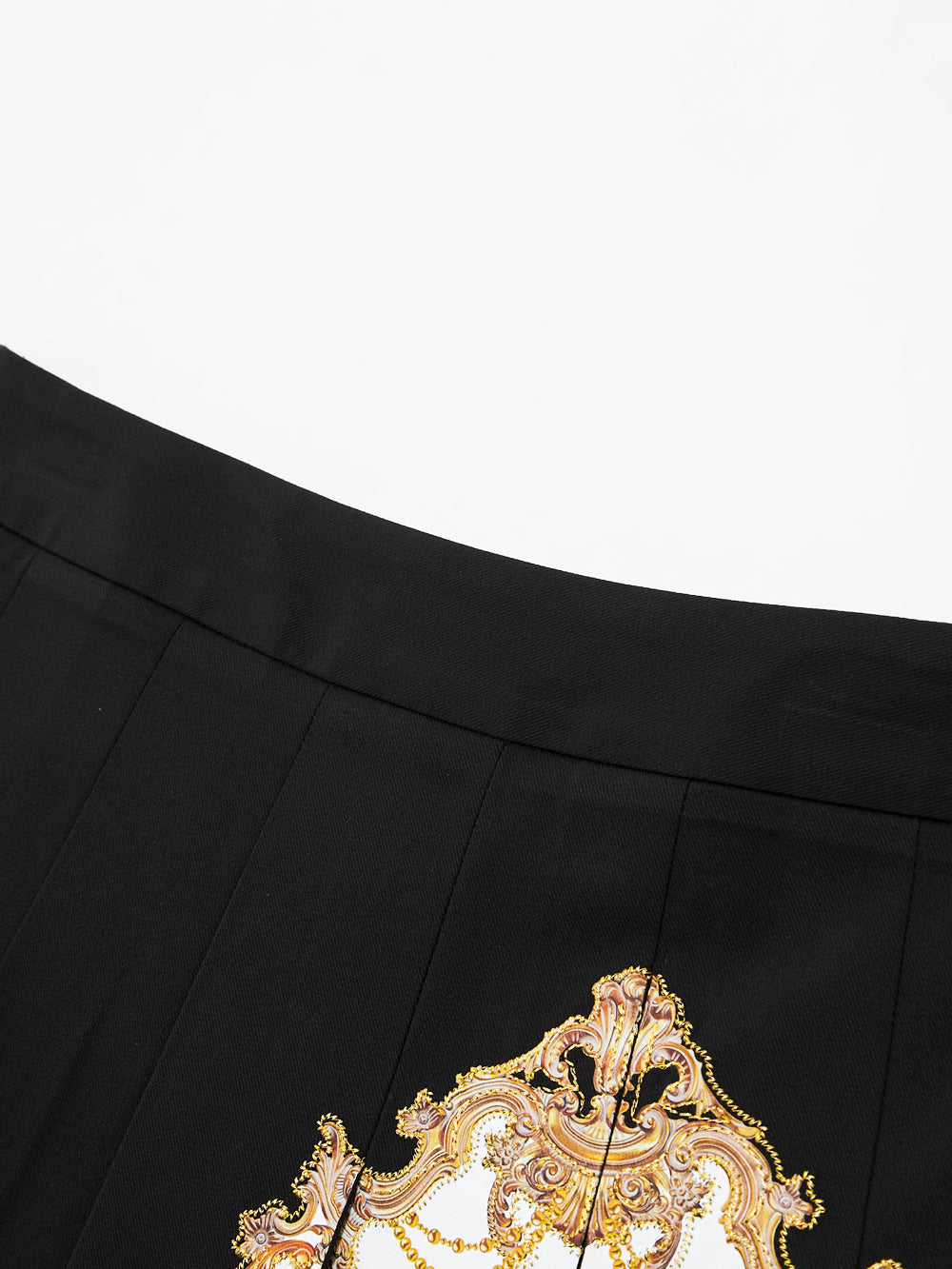 UTAA クラウンパンサーKingdomプリーツスカート ブラック : Women's