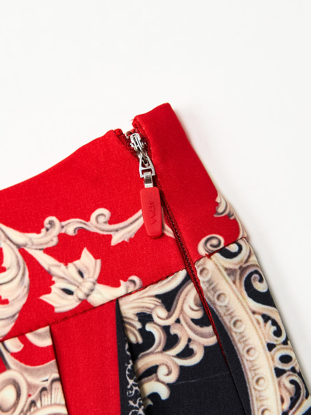 ユタ バッキンガム ショート プリーツスカート