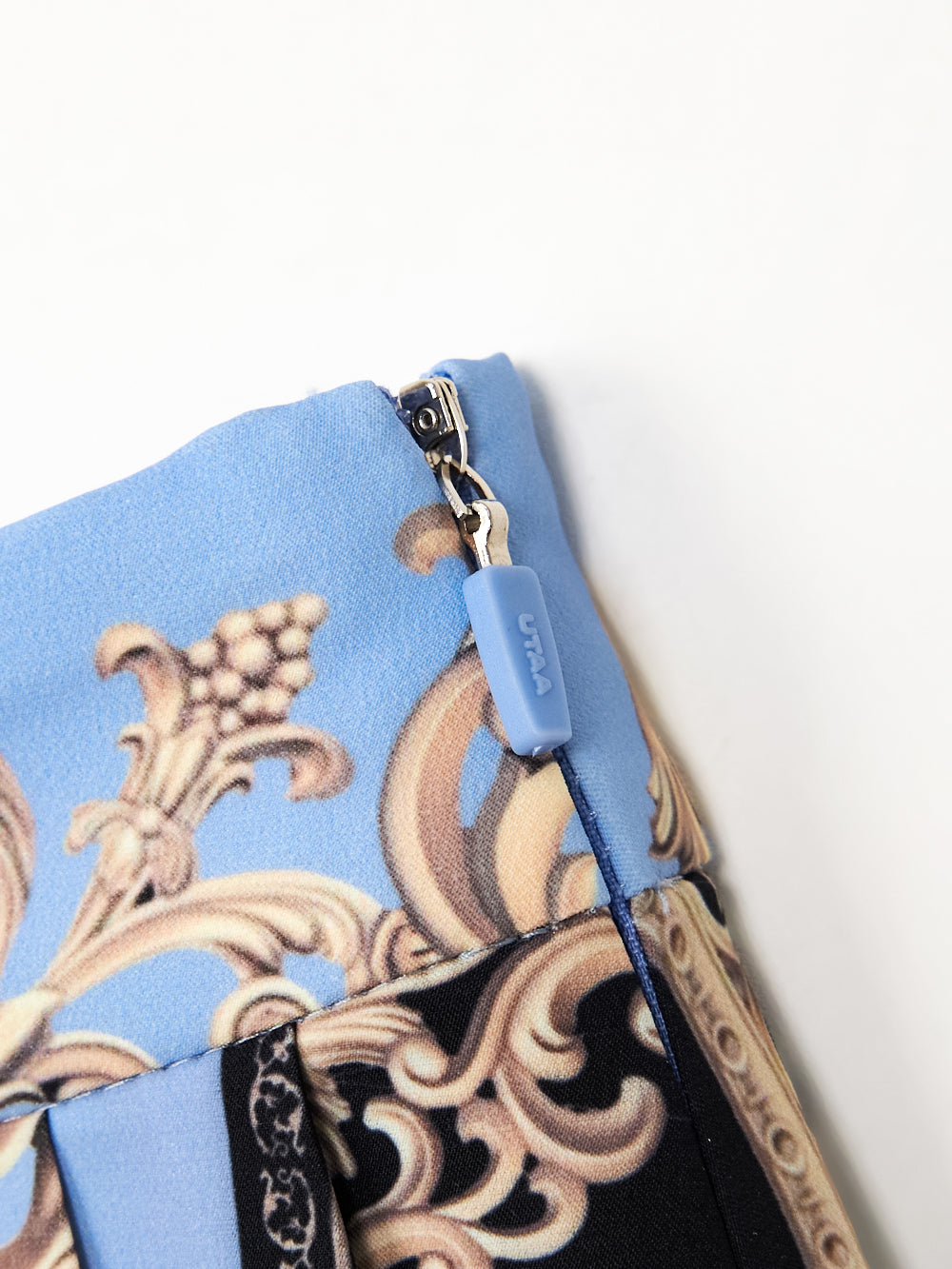 ユタ バッキンガム ショート プリーツスカート