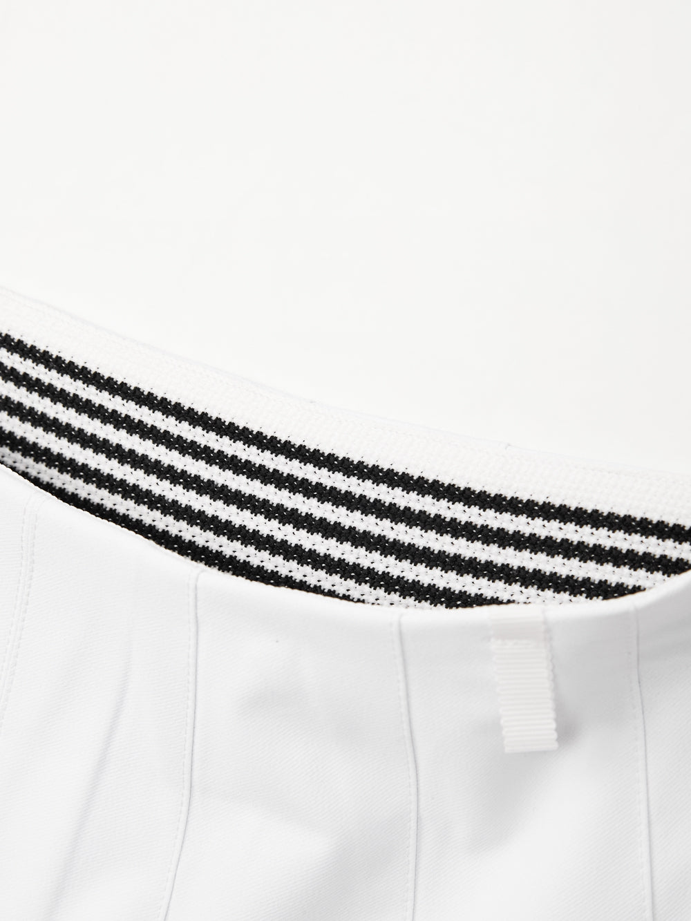 ユタ フルムーンリング パンサーモノプリーツスカート