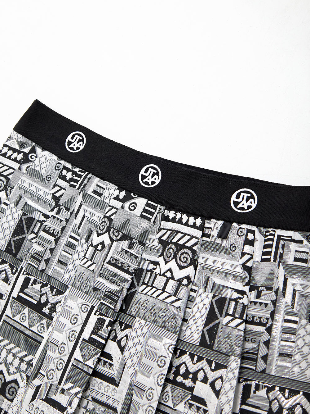 ユタ ブラックフロストシルベリシープリーツスカート