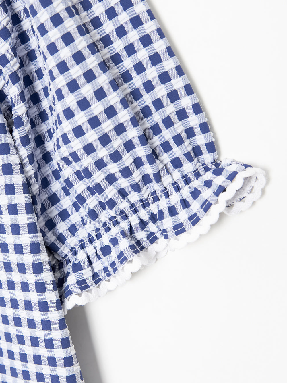 オーシャンチェックフローラルレースタートルネックシャツ