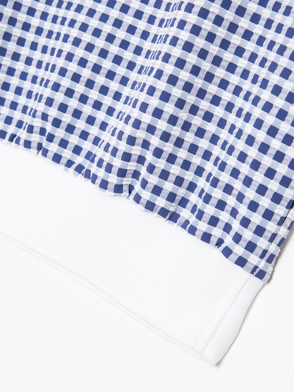 オーシャンチェックフローラルレースタートルネックシャツ