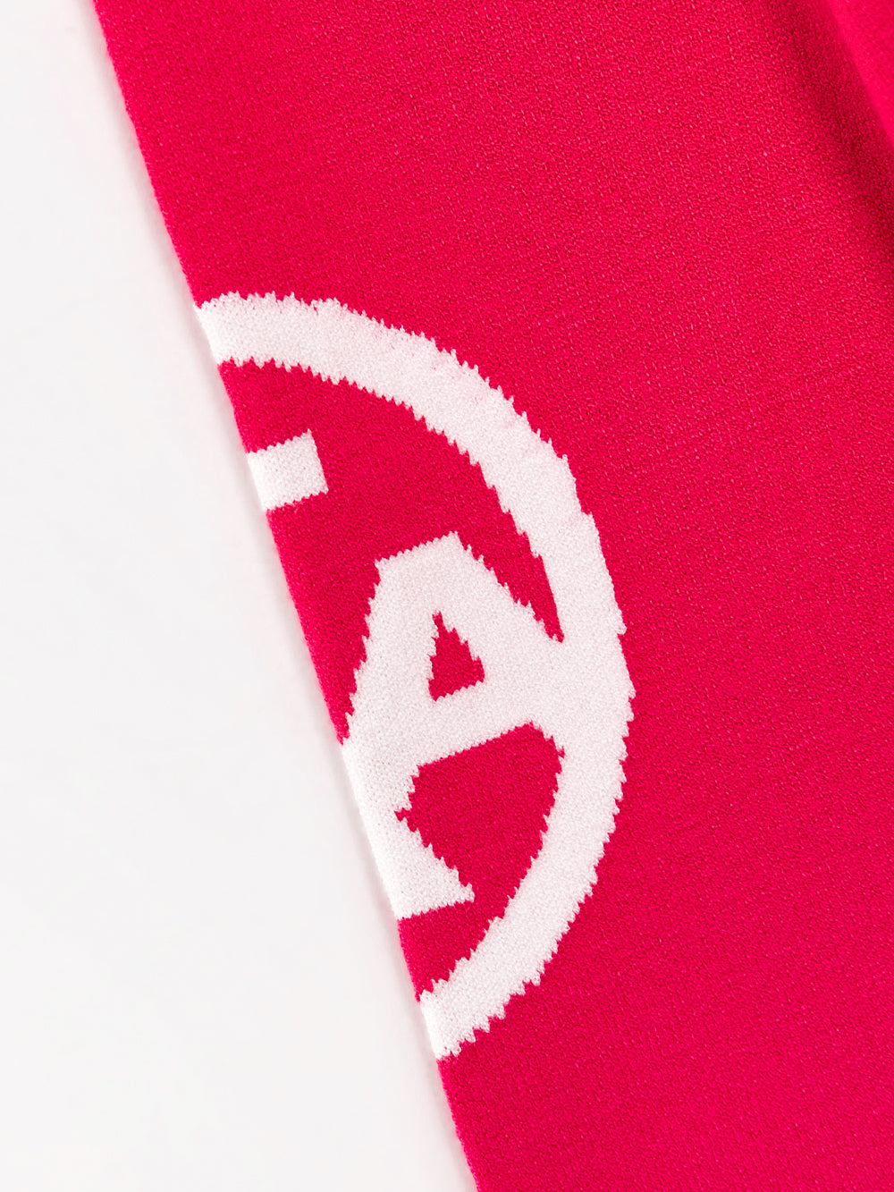 ロゴエンボス ネオンカラー ニットプルオーバー