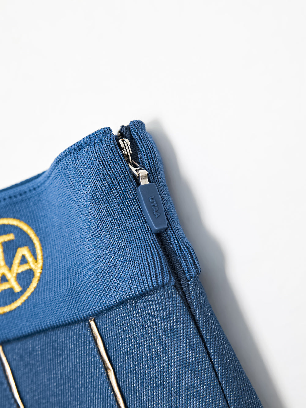 ギルトスローガンウォッシュドデニムプリーツスカート