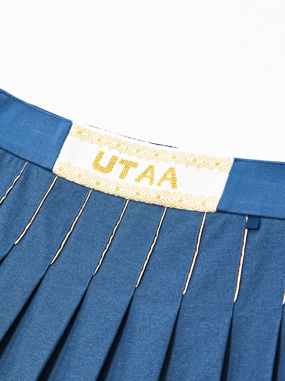 UTAA ギルトスローガンWashedデニムプリーツスカート : Women's
