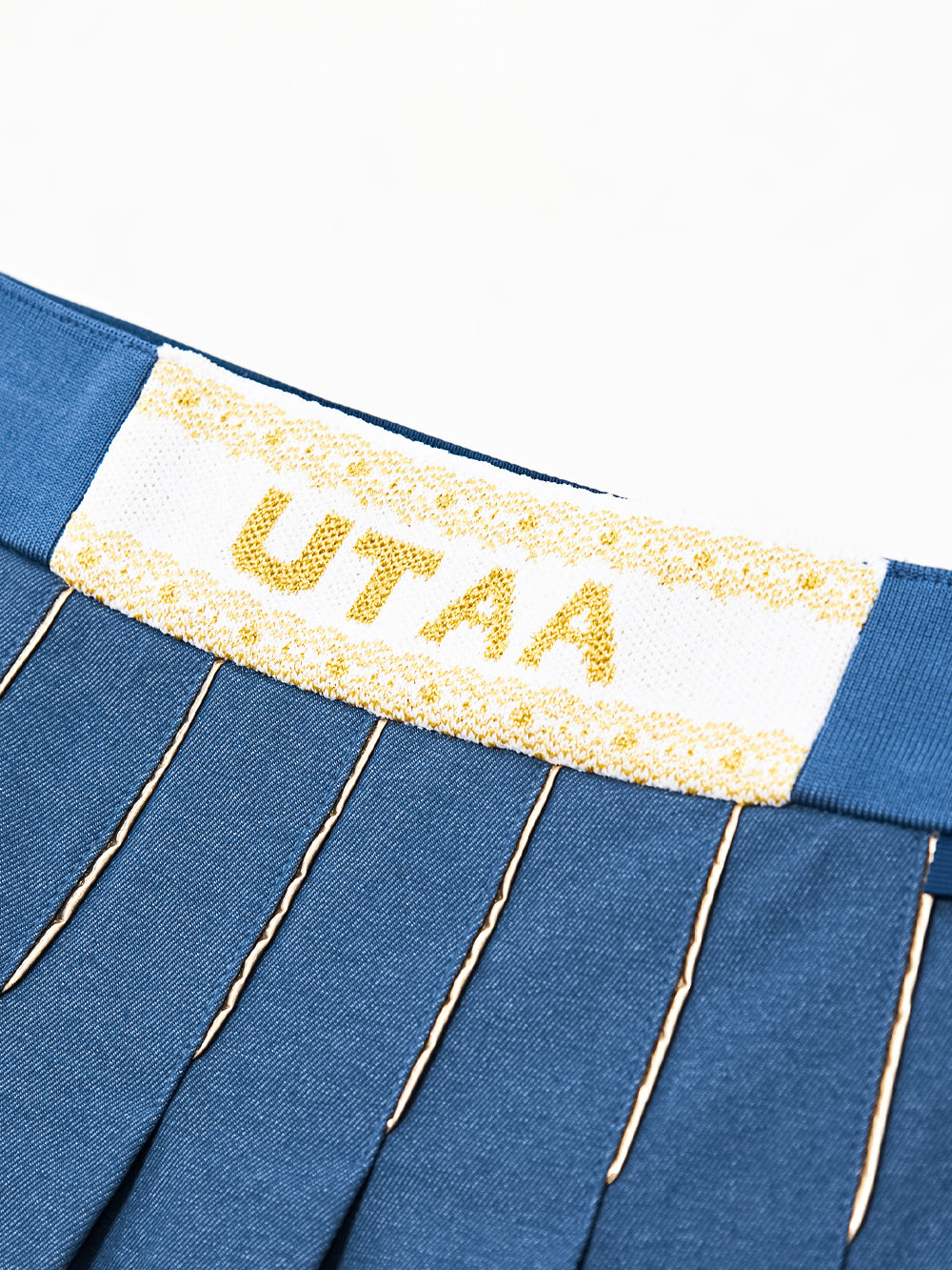 UTAA ギルトスローガンWashedデニムプリーツスカート : Women's