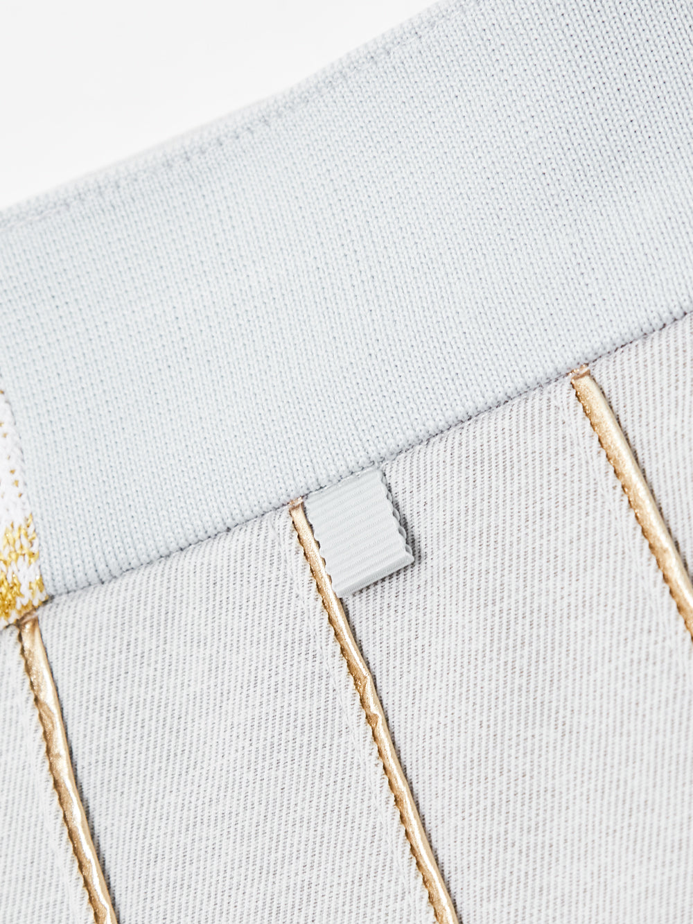 ギルトスローガンウォッシュドデニムプリーツスカート