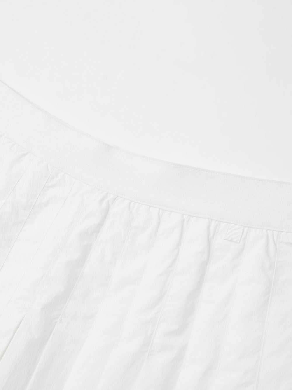 レタリングアウトポケットプリーツスカート