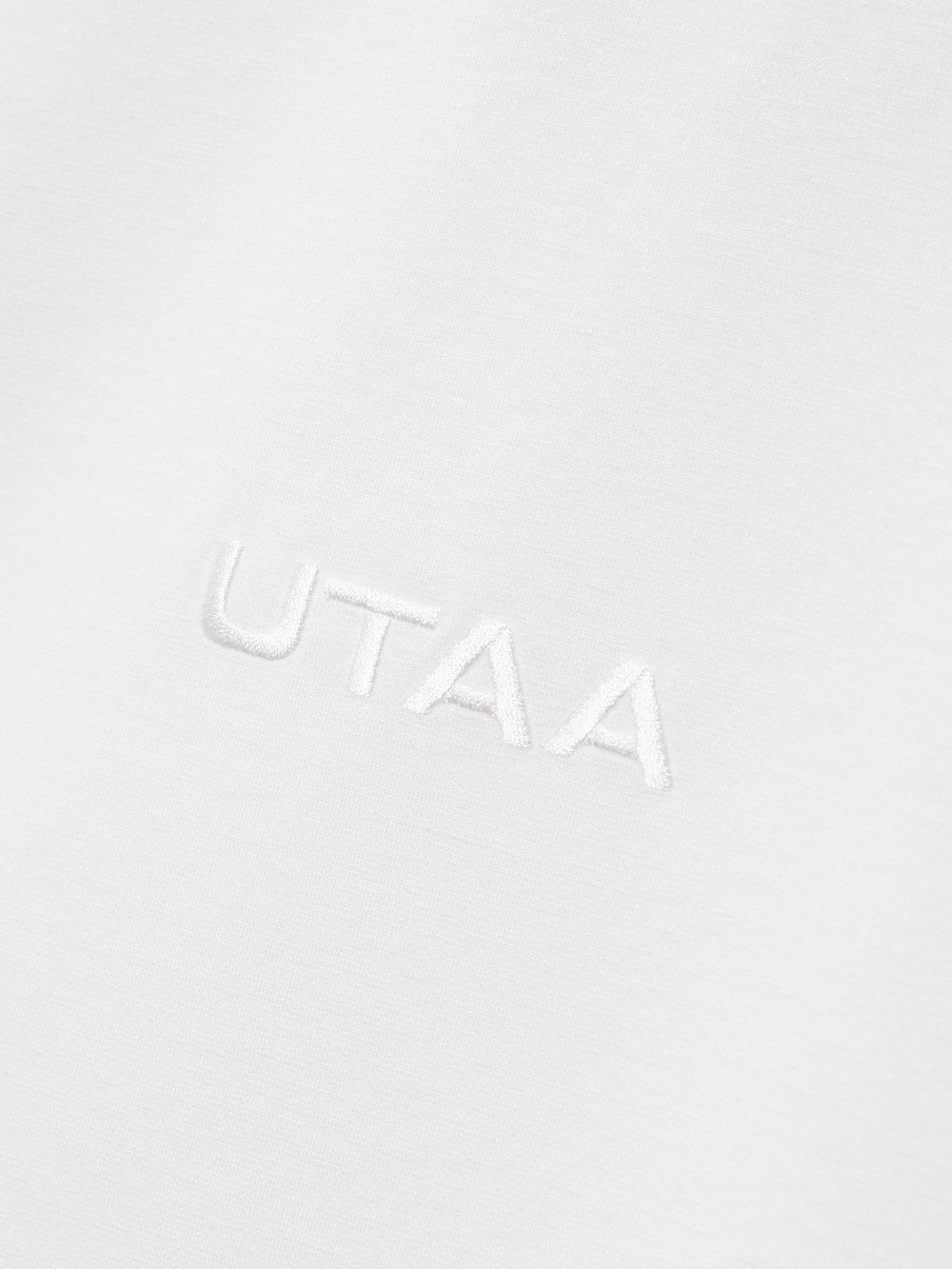 UTAA アウトラインLandscapeベーシックTシャツ ホワイト : Women's