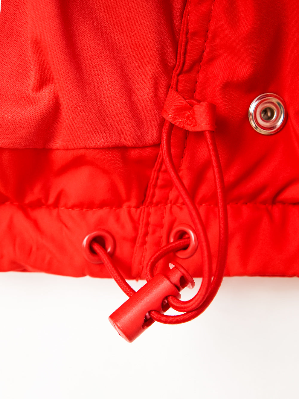 UTAA ブロックロゴHoodハーフZip-upダウンベスト レッド : Women's