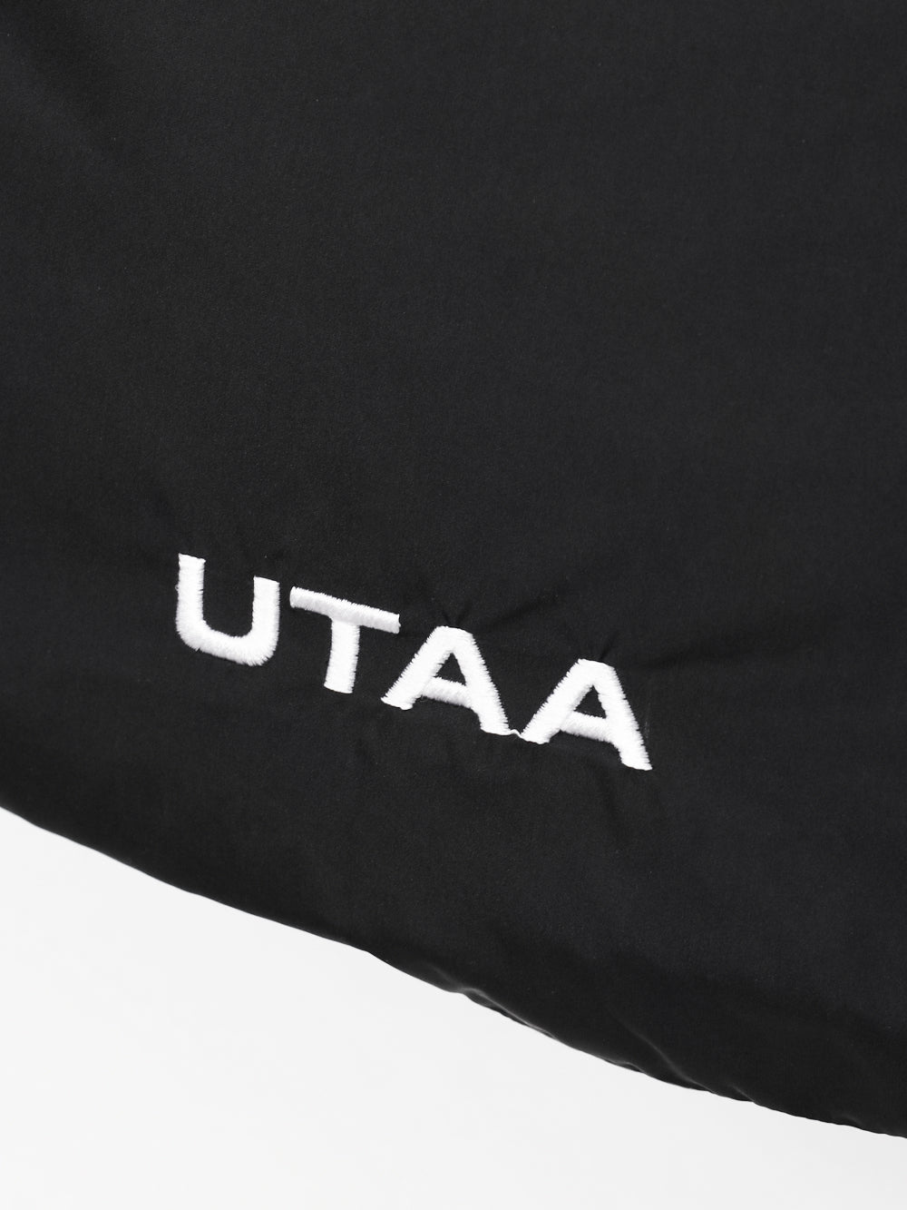 UTAA Chromeベーシックハイネックダウンベスト : Women's