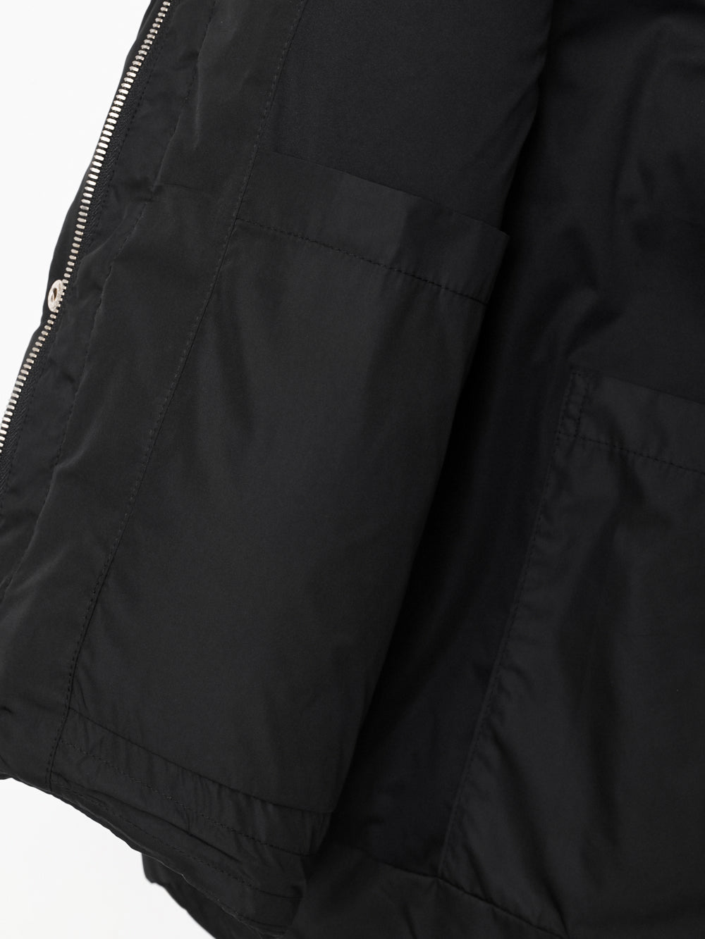 UTAA Chromeベーシックハイネックダウンベスト : Women's