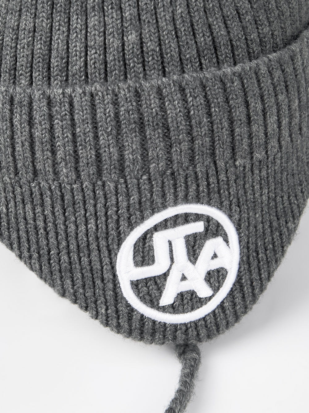 UTAA EmbelmEarflapニットビーニー メランジグレー : Women's