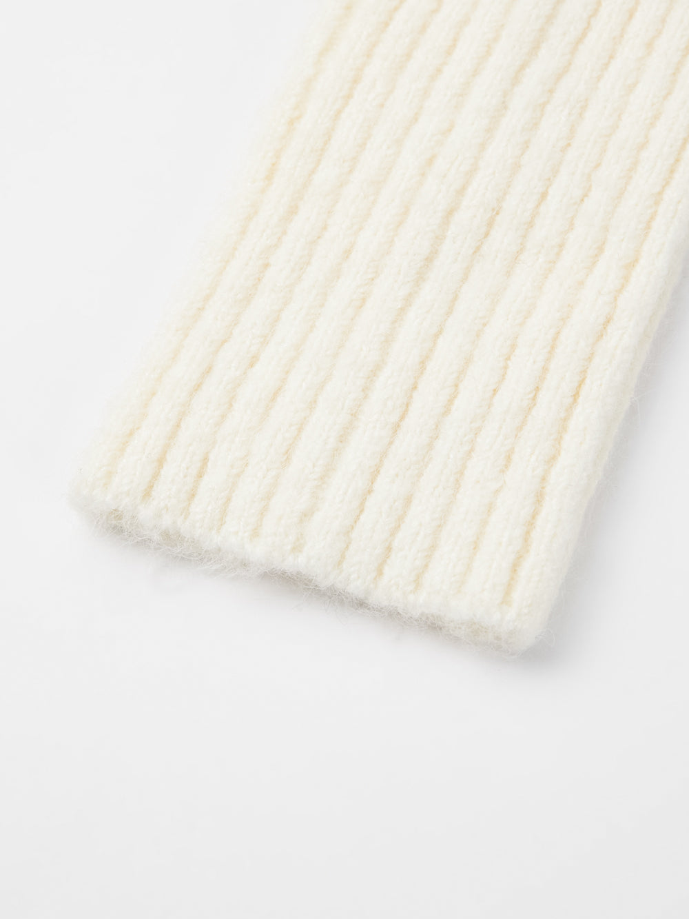 UTAA ギルトシンボルベーシックニットLegWarmers ホワイト : Women's